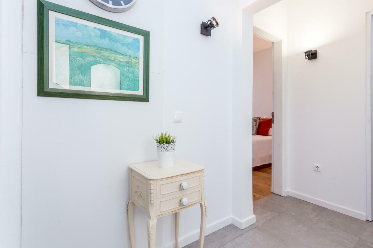 Apartment Casa Furneaux By Seewest Lagos